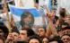 Los cantos de los militantes, los otros protagonistas del acto
