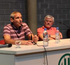 Conferencia en el Auditorio de ATE del periodista Eduardo Anguita